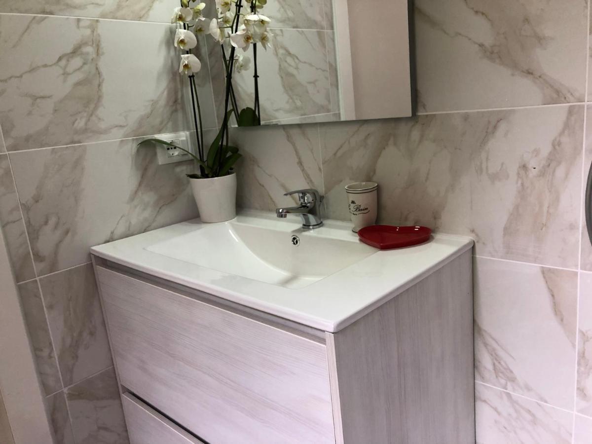 Residence Villa Alba Гардоне Ривера Екстериор снимка